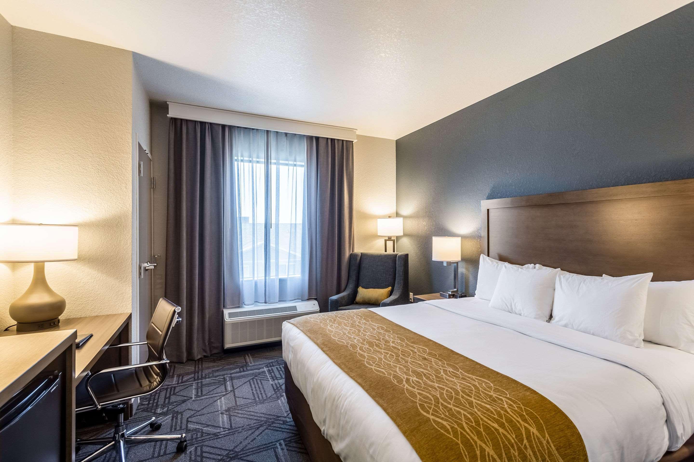 Comfort Inn & Suites Salt Lake City Airport Eksteriør billede