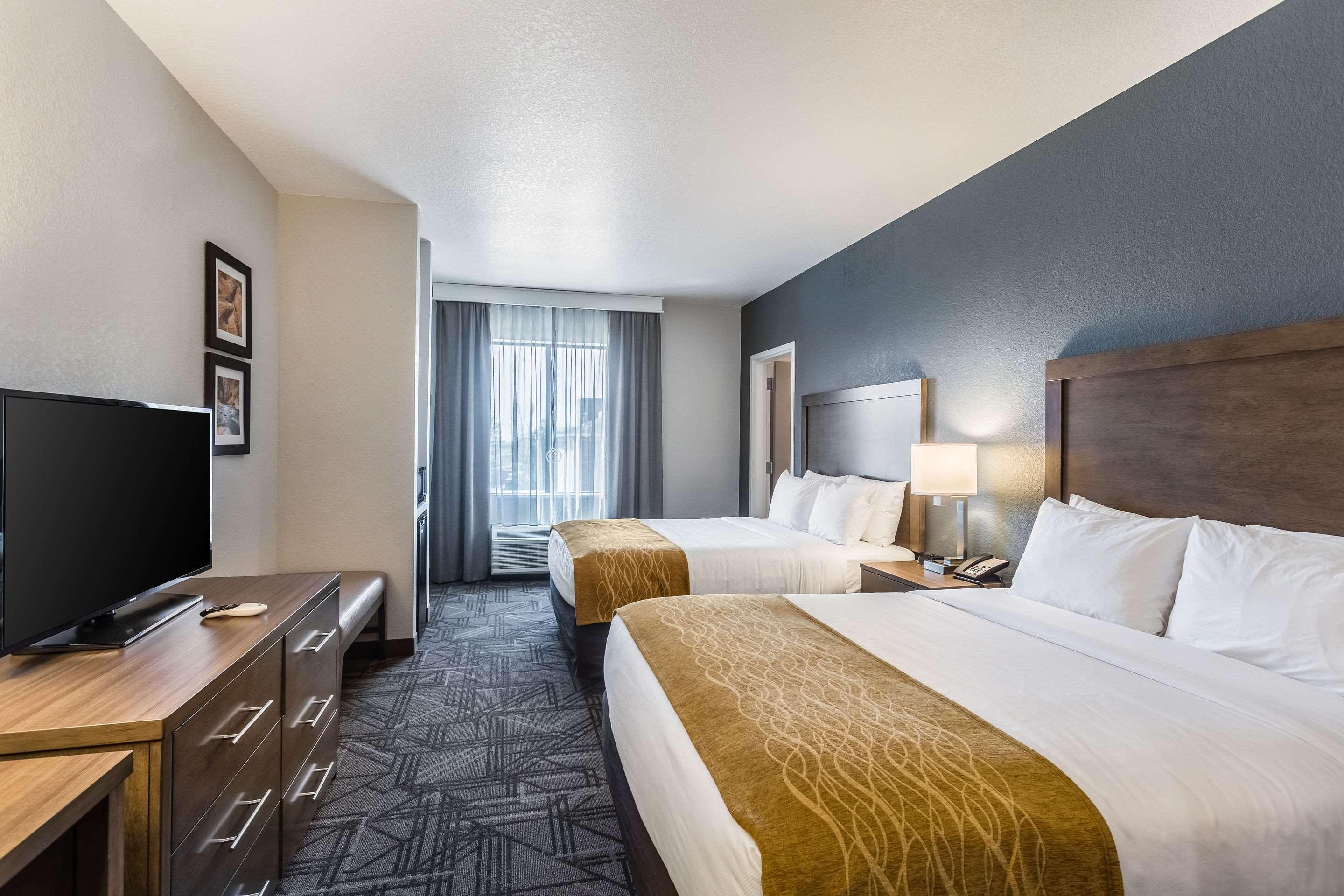 Comfort Inn & Suites Salt Lake City Airport Eksteriør billede